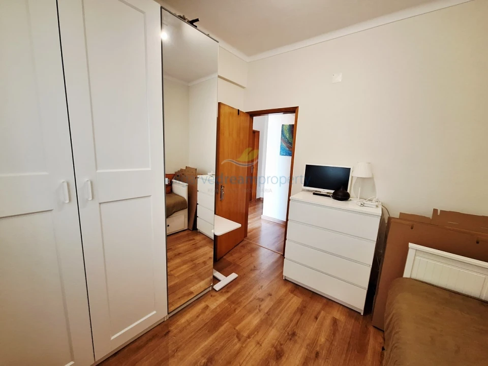 Apartamento T3 para Venda em São Brás de Alportel Foto 4