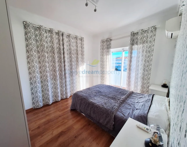 Apartamento T3 para Venda em São Brás de Alportel Foto 6