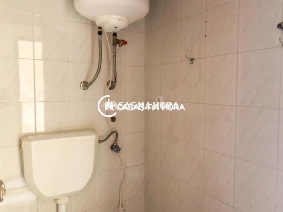 Apartamento T3 para Venda em Oliveira do Douro Foto 28