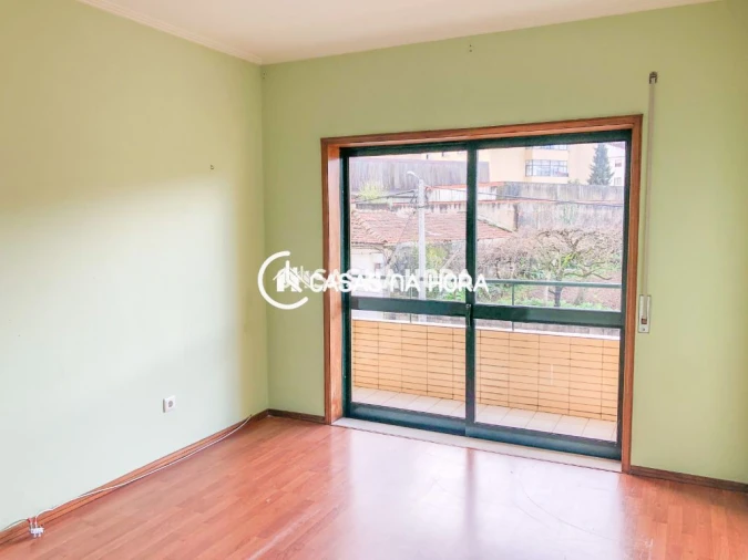 Apartamento T3 para Venda em Oliveira do Douro Foto 16