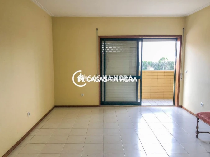 Apartamento T3 para Venda em Oliveira do Douro Foto 2