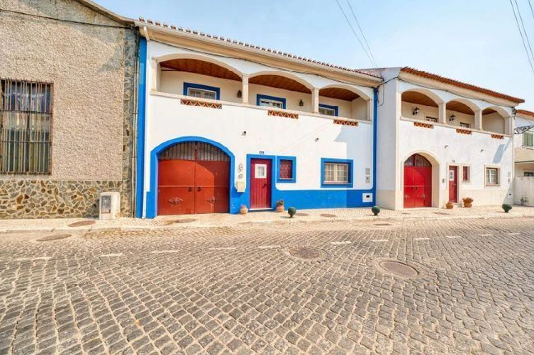 Moradia T3 para Venda em Golegã Foto 1