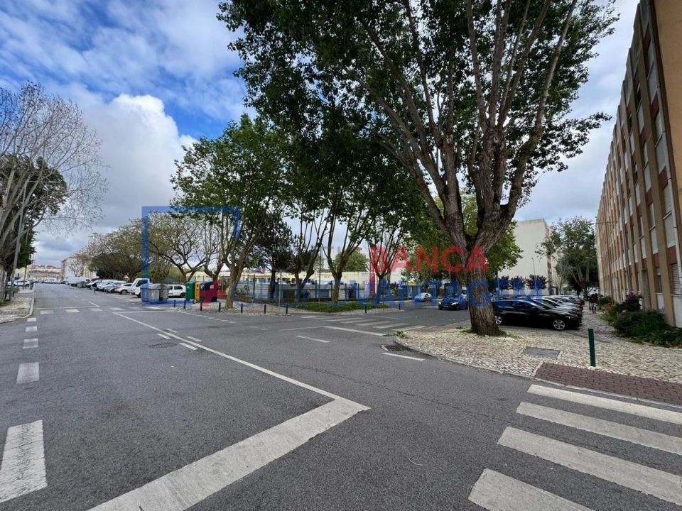 Apartamento T2 para Venda em Cacém e São Marcos Foto 6
