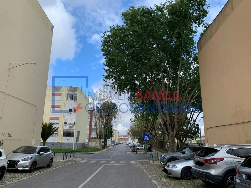 Apartamento T2 para Venda em Cacém e São Marcos Foto 7