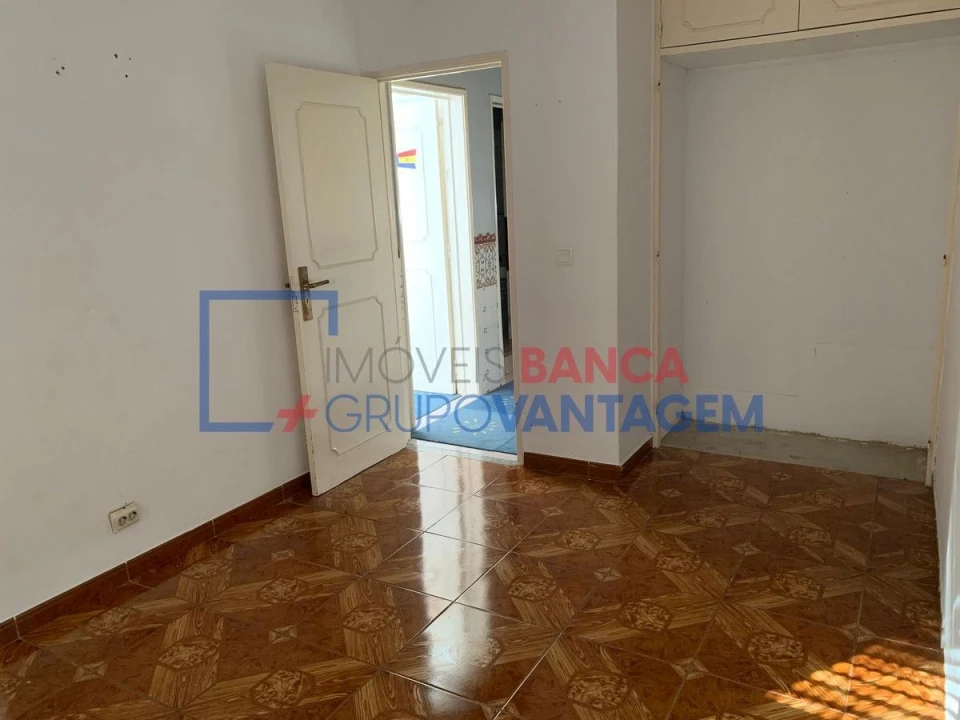 Apartamento T2 para Venda em Cacém e São Marcos Foto 30