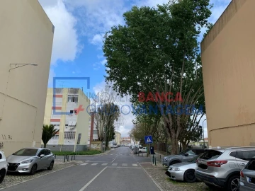 Apartamento T2 para Venda em Cacém e São Marcos
