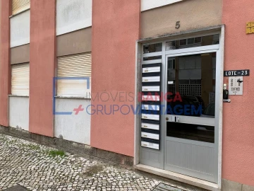 Apartamento T2 para Venda em Cacém e São Marcos