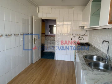 Apartamento T2 para Venda em Cacém e São Marcos