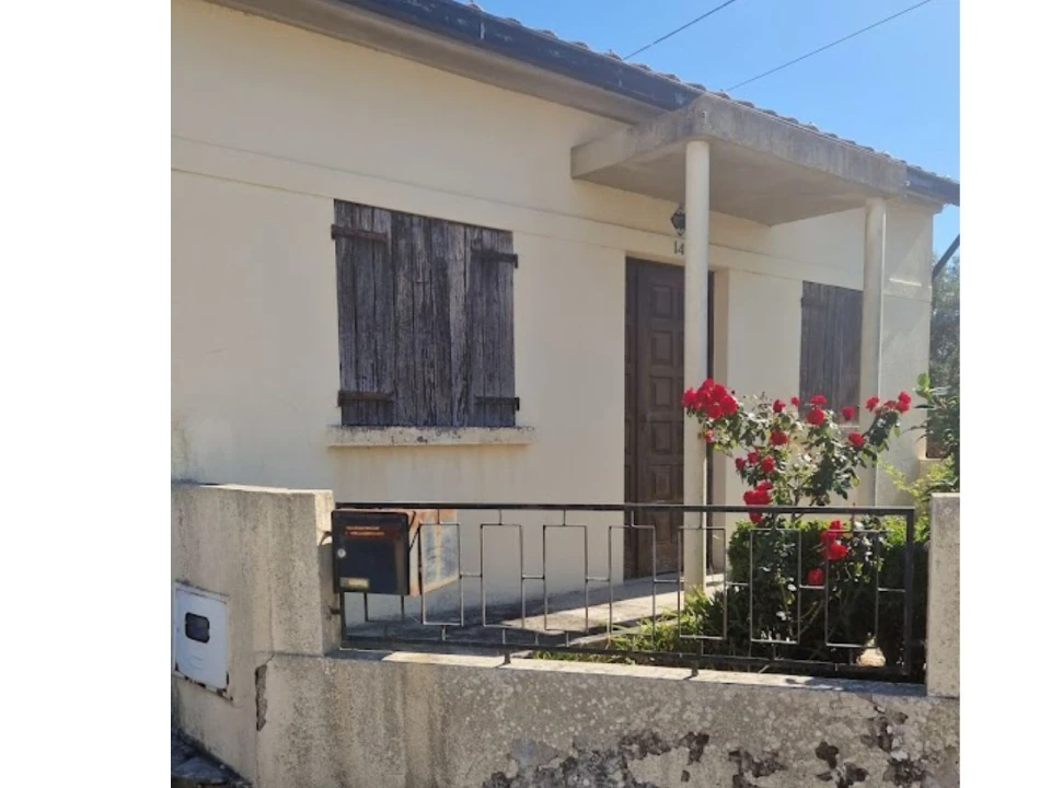 Moradia T5 para Venda em Vacariça Foto 2