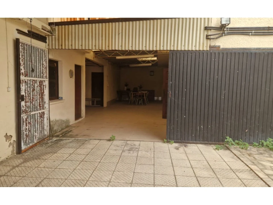 Moradia T5 para Venda em Vacariça Foto 11