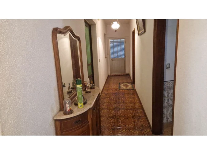 Moradia T5 para Venda em Vacariça Foto 6