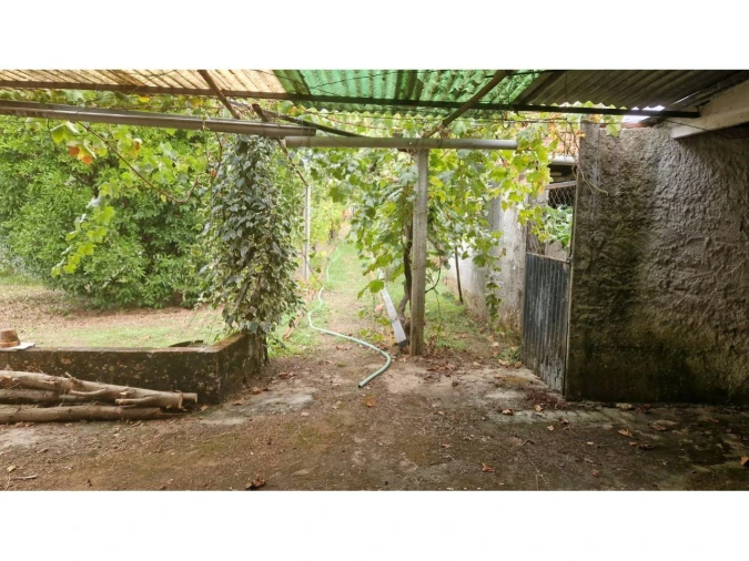 Moradia T5 para Venda em Vacariça Foto 3