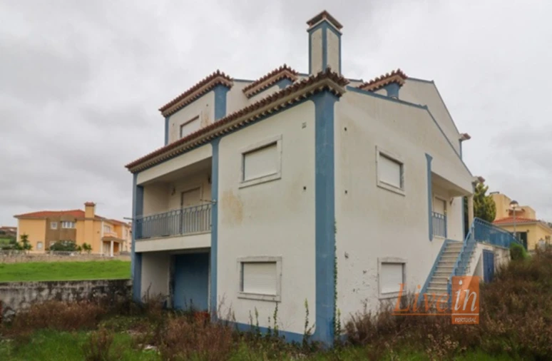 Moradia T4 para Venda em Silveira Foto 1