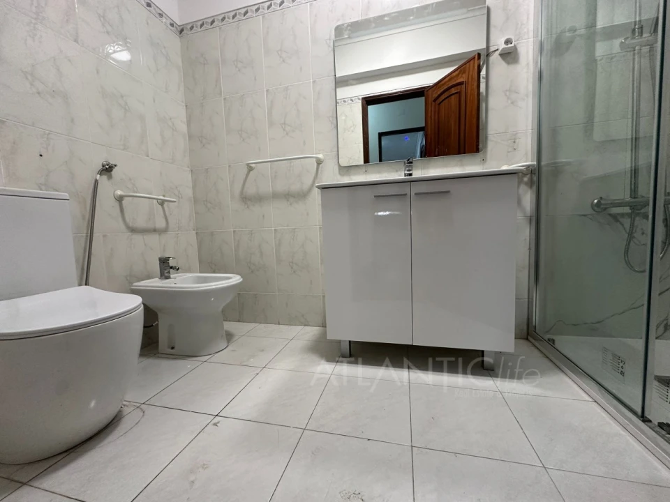 Apartamento para Venda em Cacém e São Marcos Foto 11