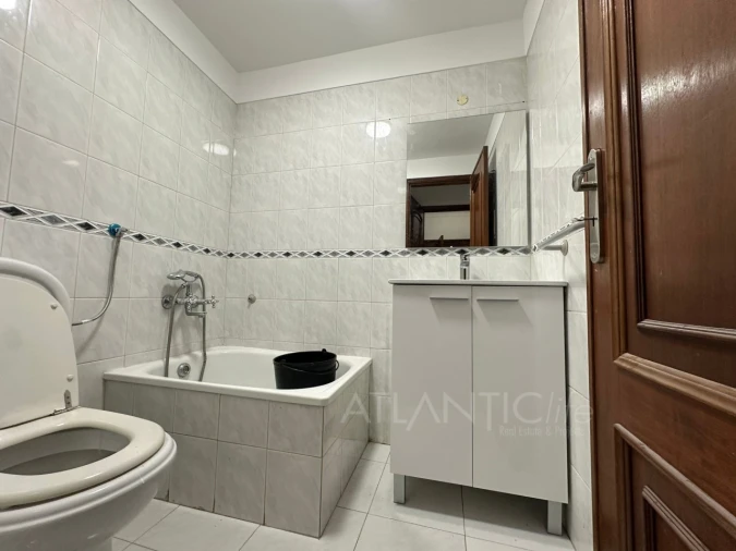 Apartamento para Venda em Cacém e São Marcos Foto 13