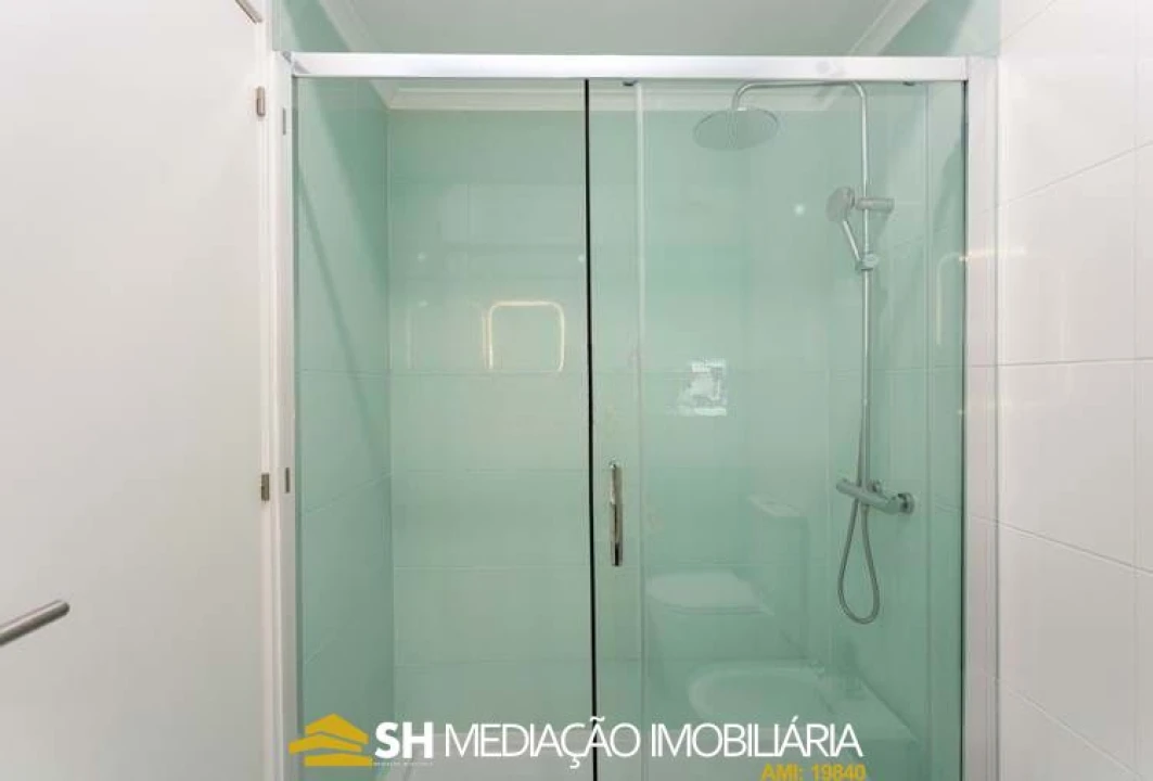 Apartamento T3 para Venda em Portimão Foto 24