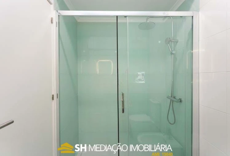 Apartamento T3 para Venda em Portimão Foto 24