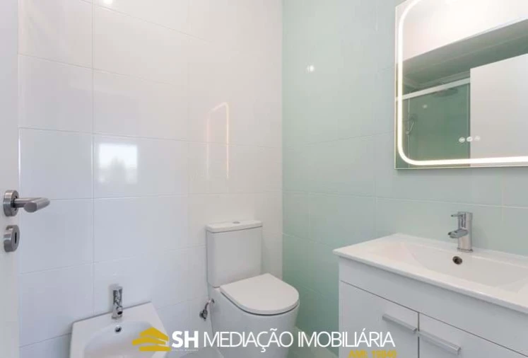 Apartamento T3 para Venda em Portimão Foto 21