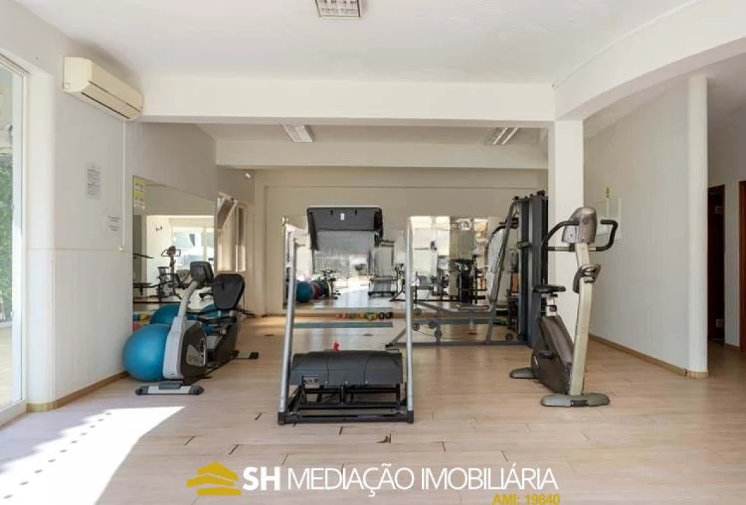 Apartamento T0 para Venda em Albufeira e Olhos de Água Foto 17