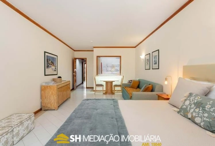 Apartamento T0 para Venda em Albufeira e Olhos de Água Foto 2