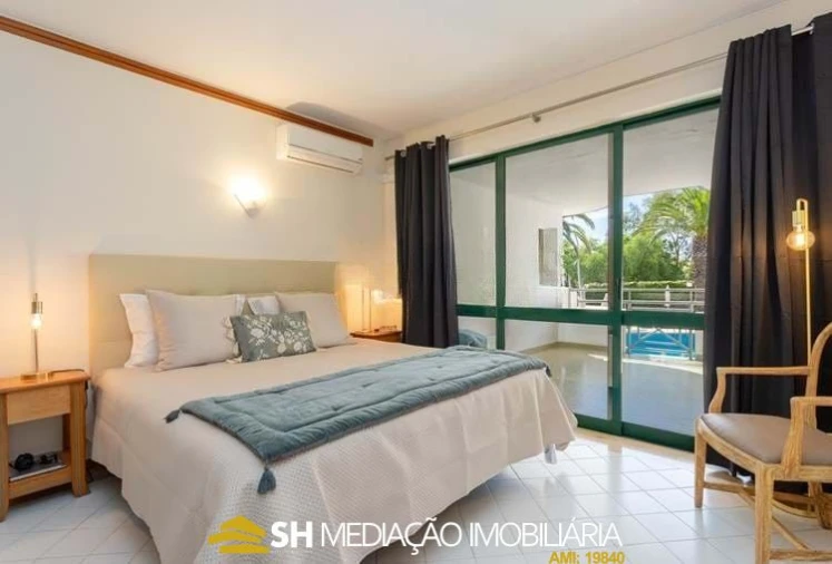 Apartamento T0 para Venda em Albufeira e Olhos de Água Foto 4