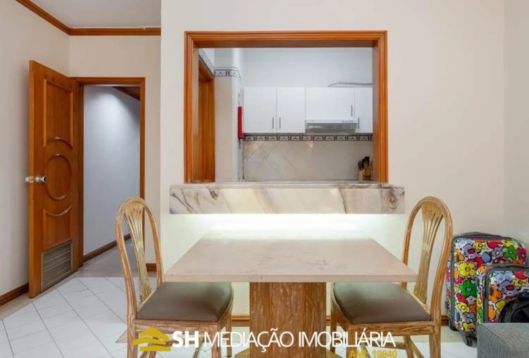 Apartamento T0 para Venda em Albufeira e Olhos de Água Foto 3