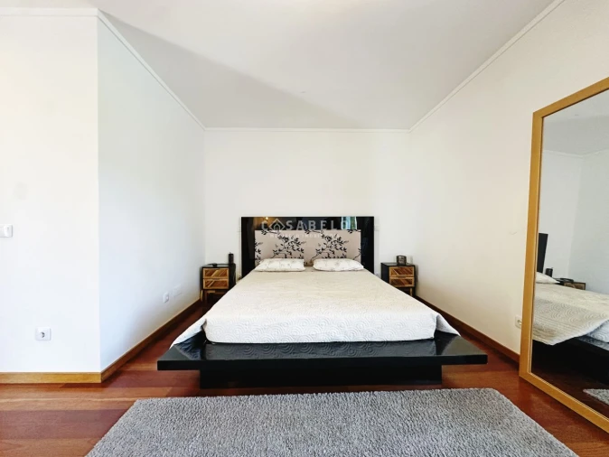 Moradia T4 para Venda em Castêlo da Maia Foto 31