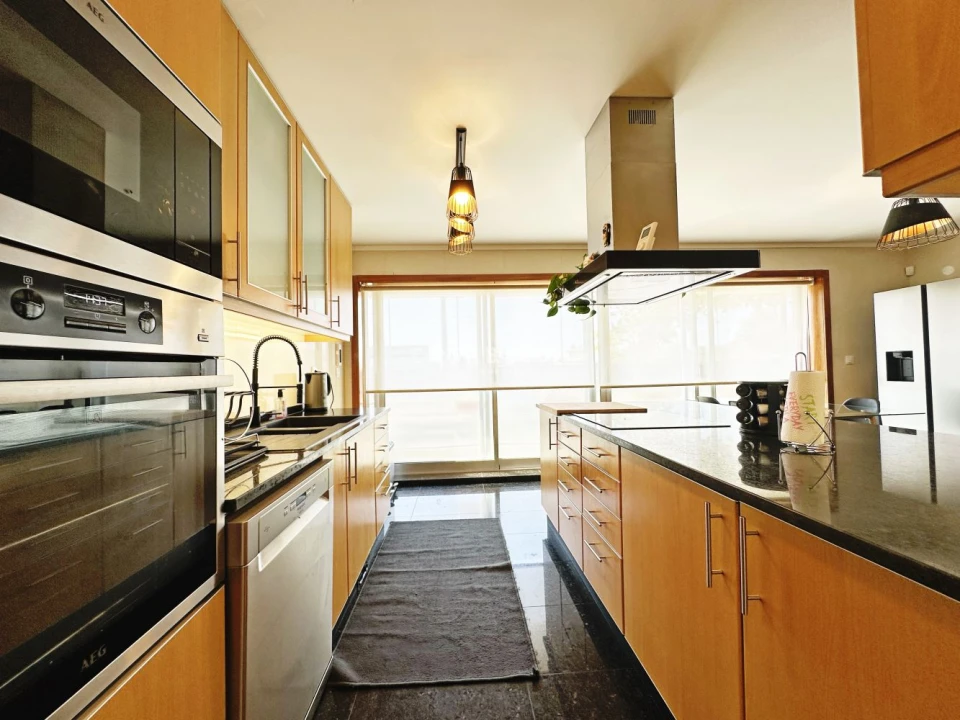 Moradia T4 para Venda em Castêlo da Maia Foto 24