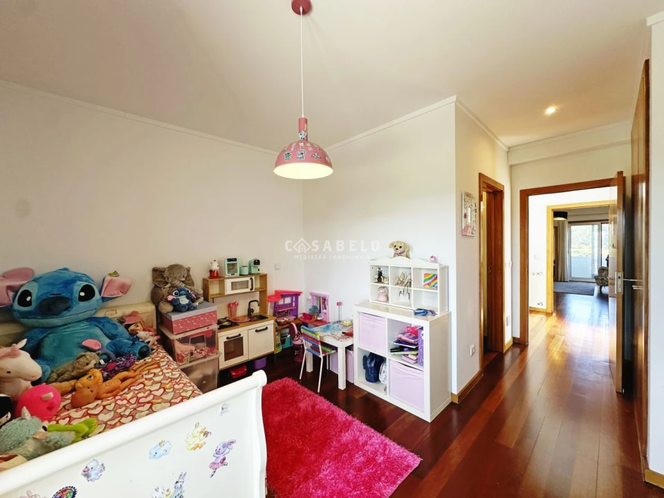 Moradia T4 para Venda em Castêlo da Maia Foto 38