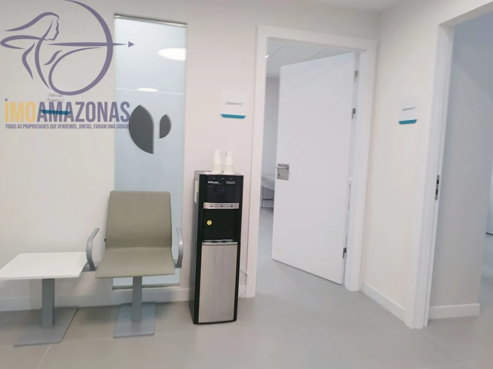 Loja para Arrendamento em Ramalde Foto 12