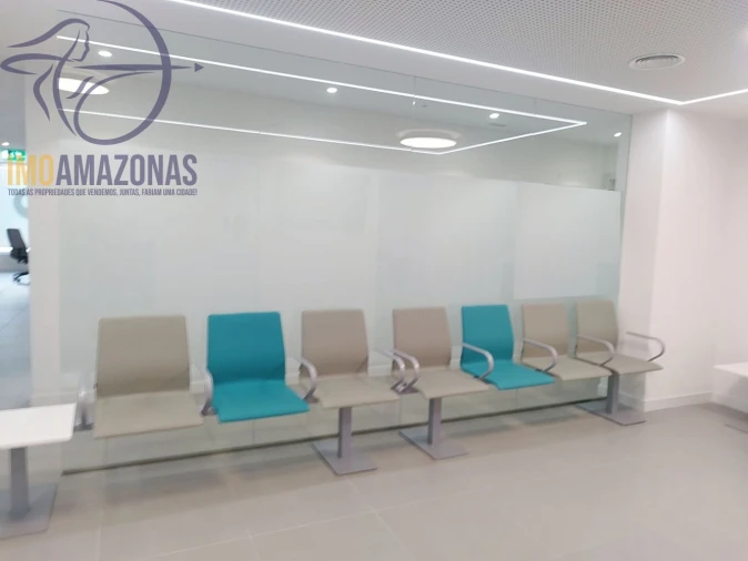 Loja para Arrendamento em Ramalde Foto 11