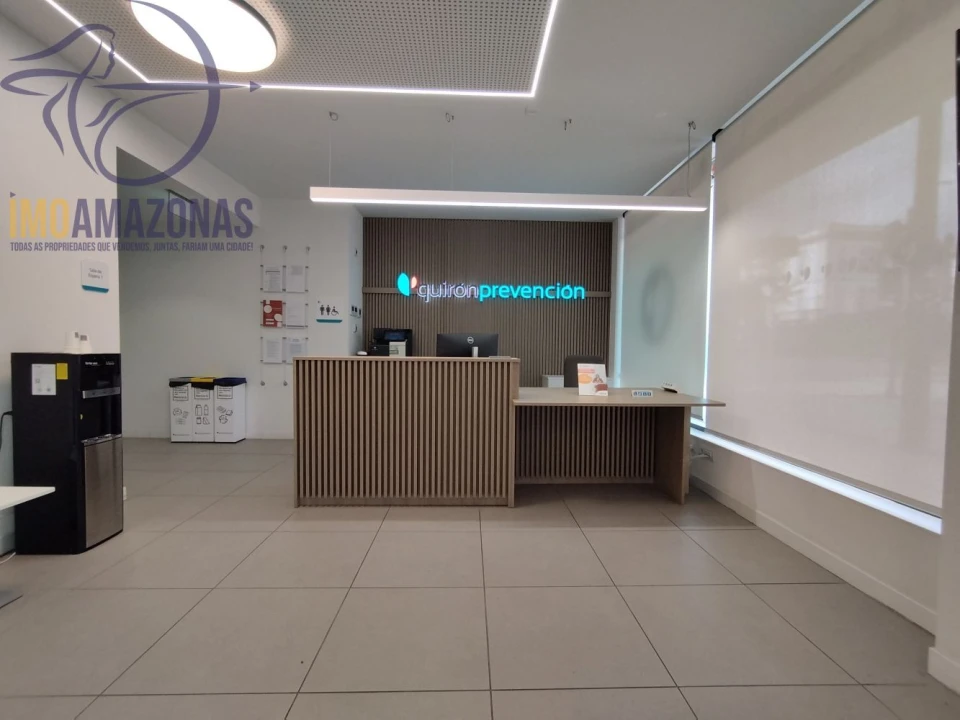 Loja para Arrendamento em Ramalde Foto 1