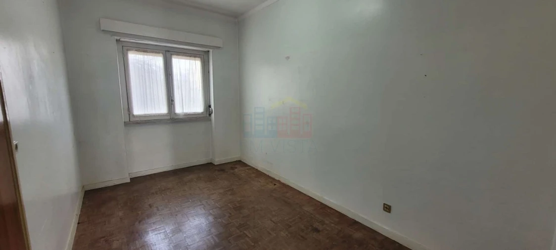 Apartamento T4 para Venda em Algueirão-Mem Martins Foto 42