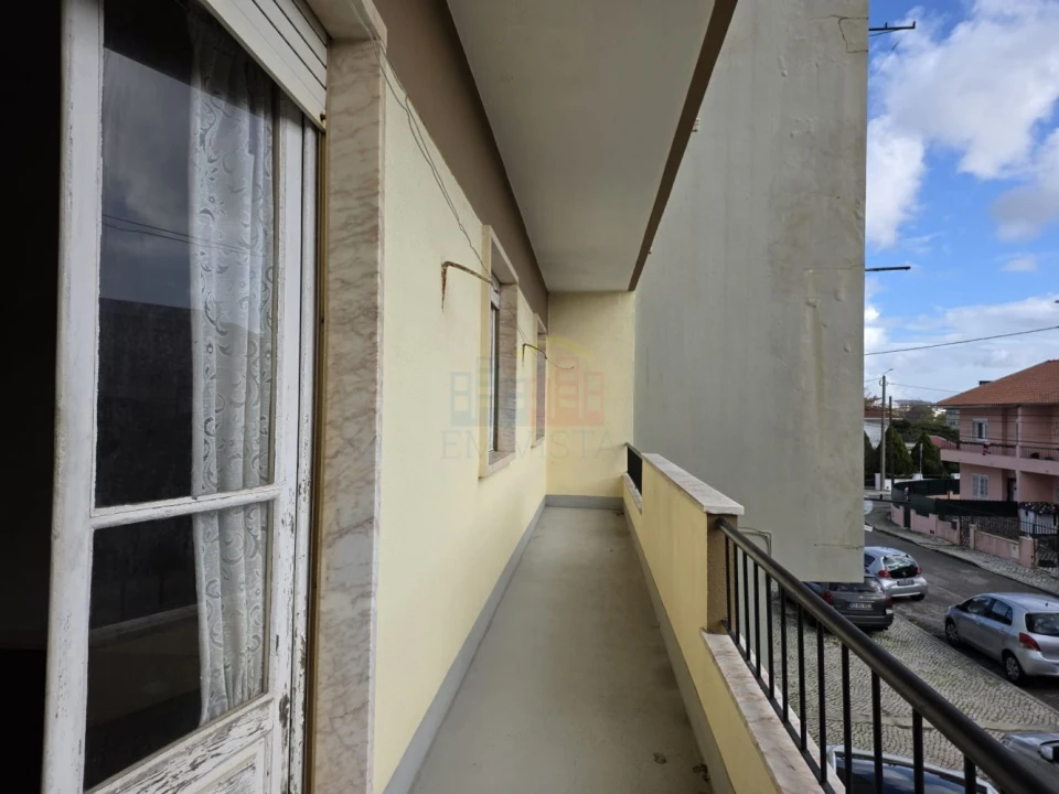 Apartamento T4 para Venda em Algueirão-Mem Martins Foto 21