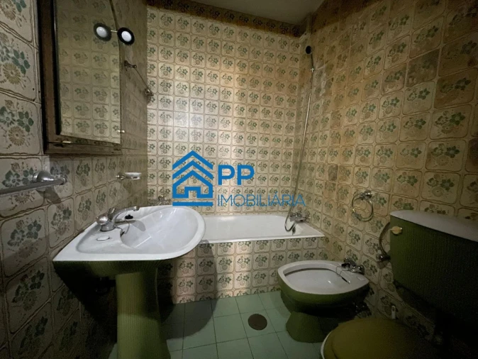 Apartamento T2 para Venda em Bonfim Foto 36