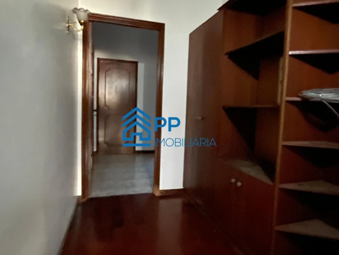Apartamento T2 para Venda em Bonfim Foto 18