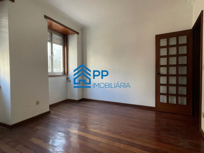 Apartamento T2 para Venda em Bonfim Foto 10