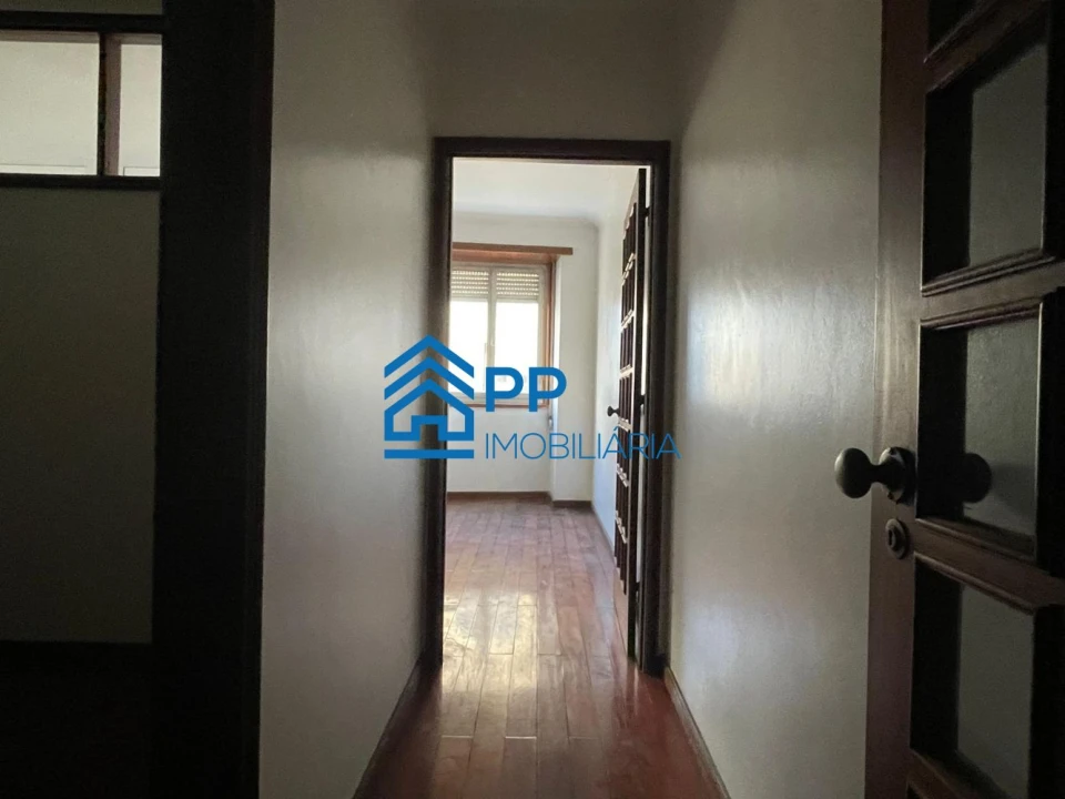 Apartamento T2 para Venda em Bonfim Foto 20