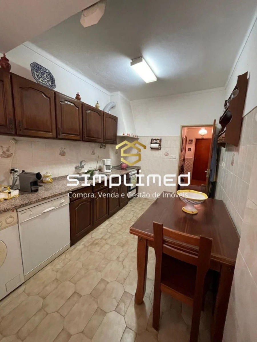 Apartamento T2 para Venda em Barreiro e Lavradio Foto 4