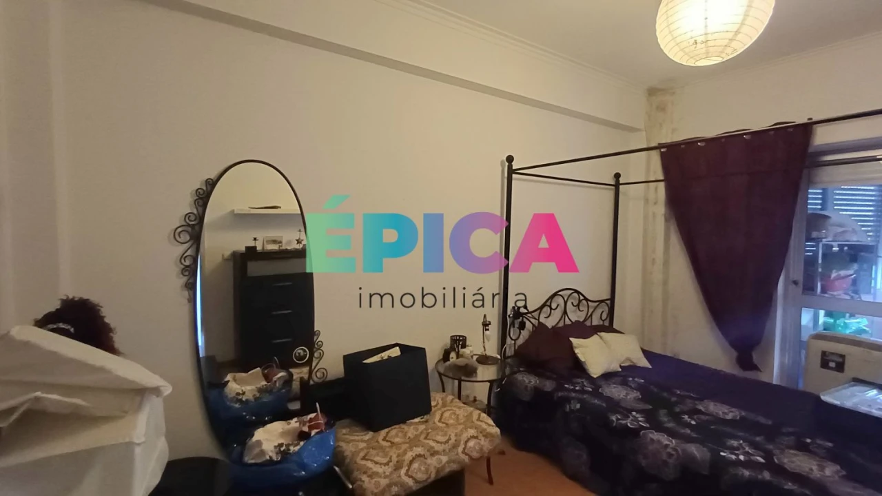 Apartamento T6 para Venda em Póvoa de Santo Adrião e Olival Basto Foto 24