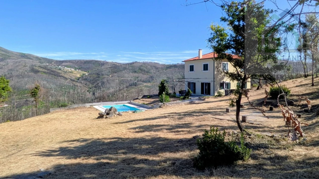 Quinta T3 para Venda em Aldeia das Dez Foto 2