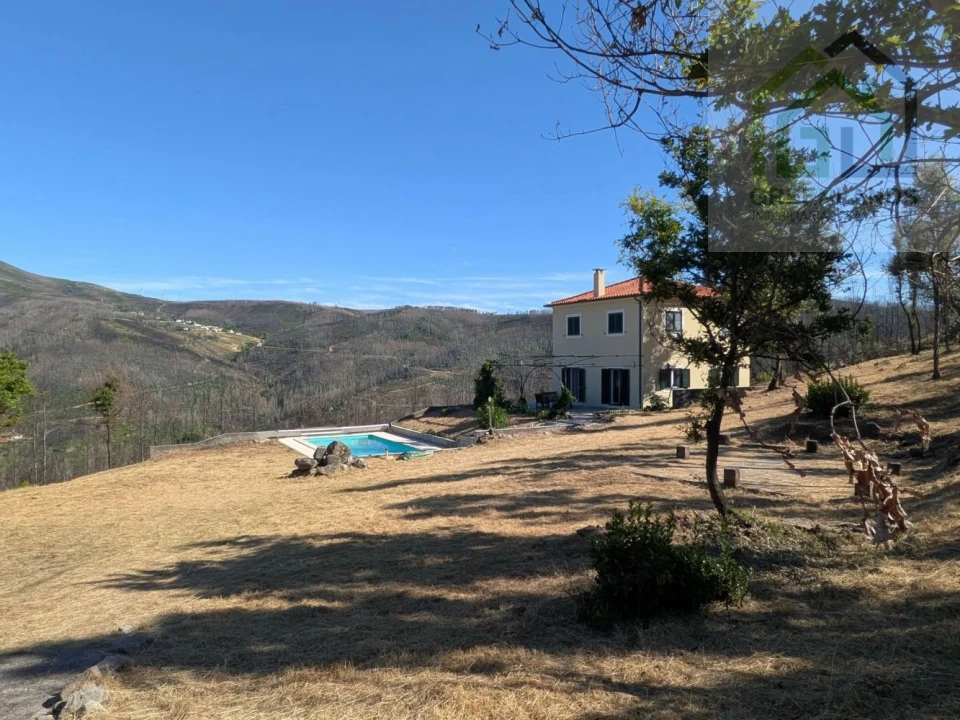 Quinta T3 para Venda em Aldeia das Dez Foto 3