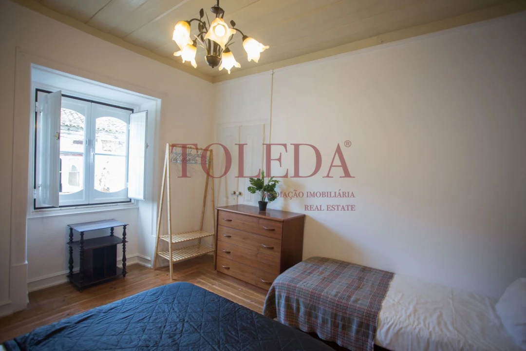 Moradia T9 para Venda em Salvaterra de Magos e Foros de Salvaterra Foto 15