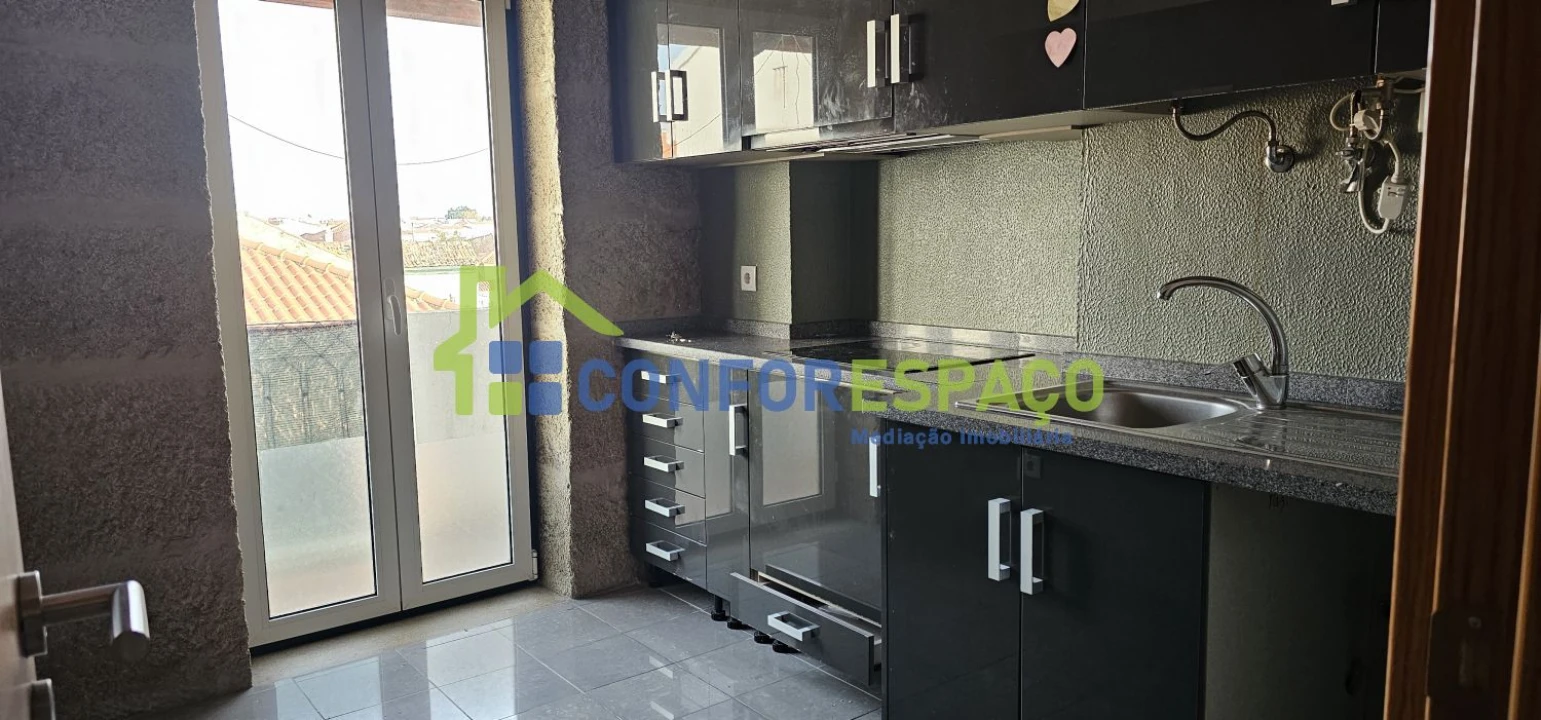 Apartamento T1 para Arrendamento em Castelo Branco Foto 4