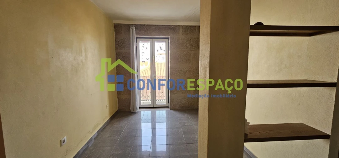 Apartamento T1 para Arrendamento em Castelo Branco Foto 5