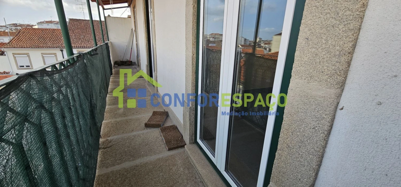 Apartamento T1 para Arrendamento em Castelo Branco Foto 9