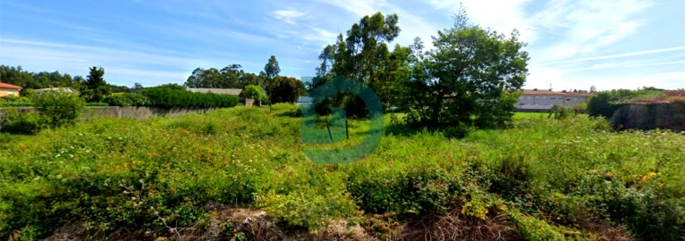 Terreno para Venda em Vilar e Mosteiró