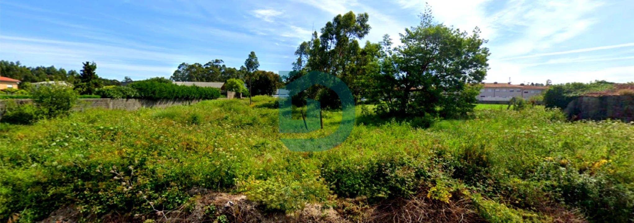 Terreno para Venda em Vilar e Mosteiró Foto 1