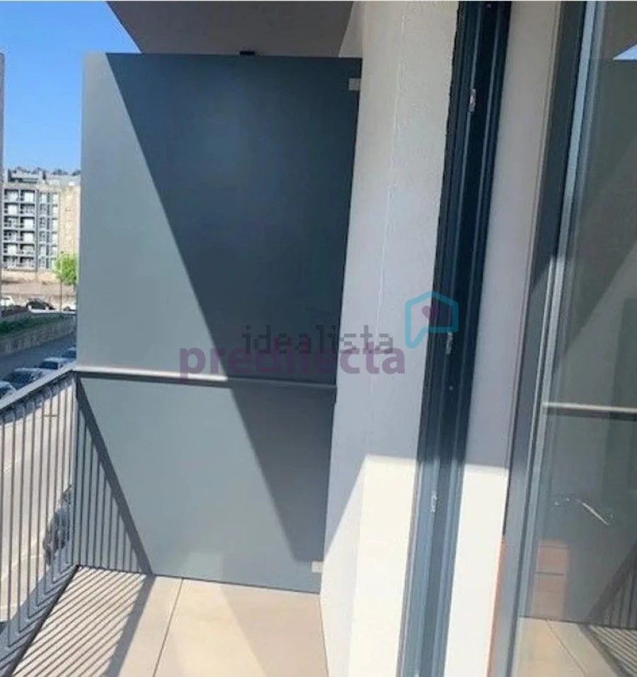 Apartamento T1 para Arrendamento em Paranhos Foto 7