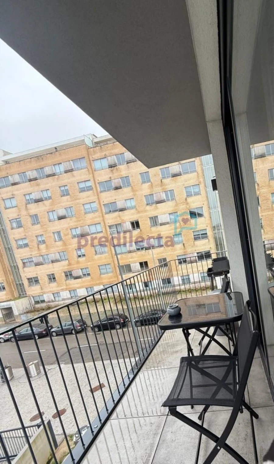 Apartamento T1 para Arrendamento em Paranhos Foto 6